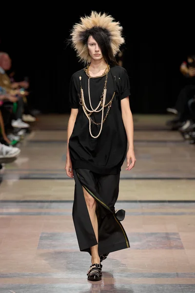 Look 56